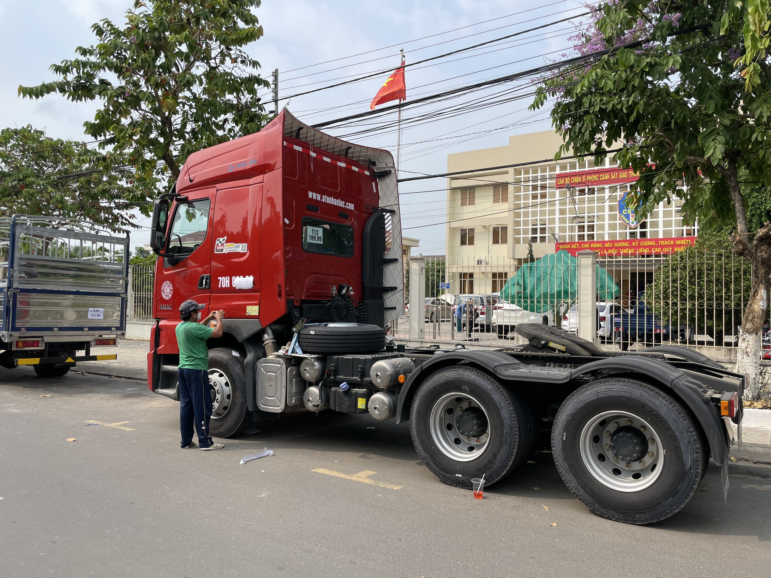 Bàn Giao Lô Xe Đầu Kéo CHENGLONG H7 & Mooc Về Với Tây Ninh