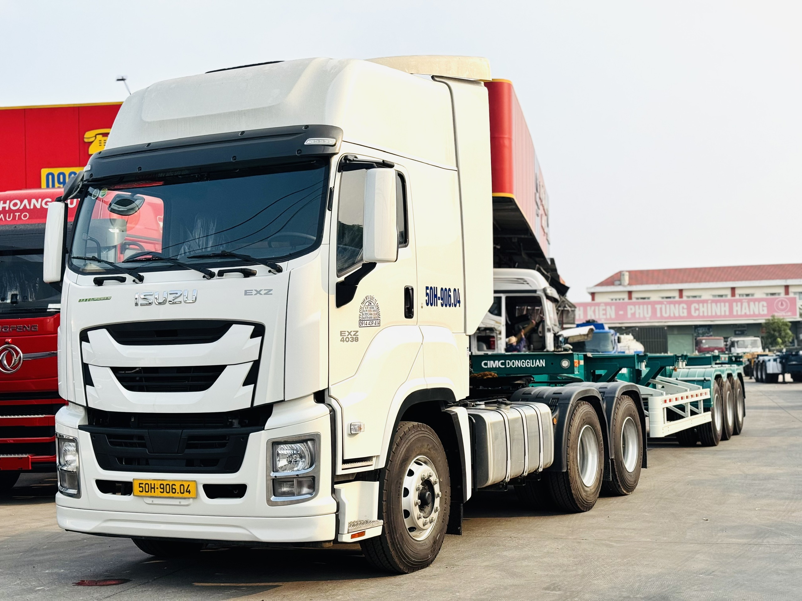 Bàn Giao Mooc Xương 40F Kết Hợp Cùng Đầu Kéo ISUZU Siêu Đỉnh